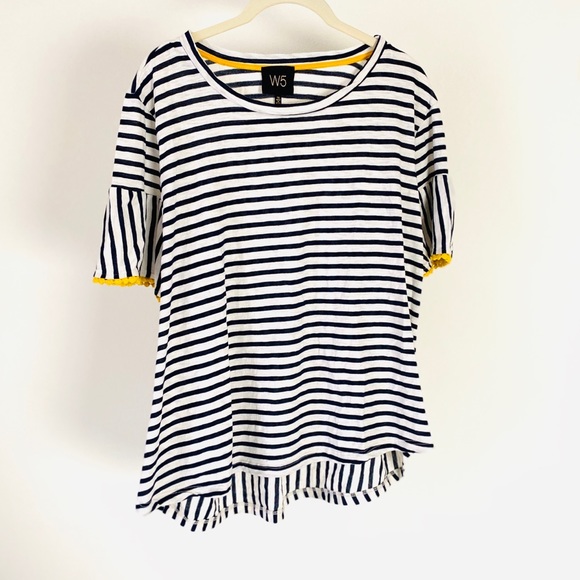 Anthropologie Tops - Anthropologie W5 striped flowy top/shirt/blouse